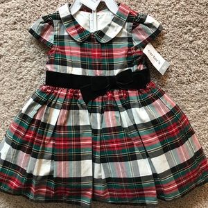 NWT Carter’s baby girl 9 mos plaid dress
